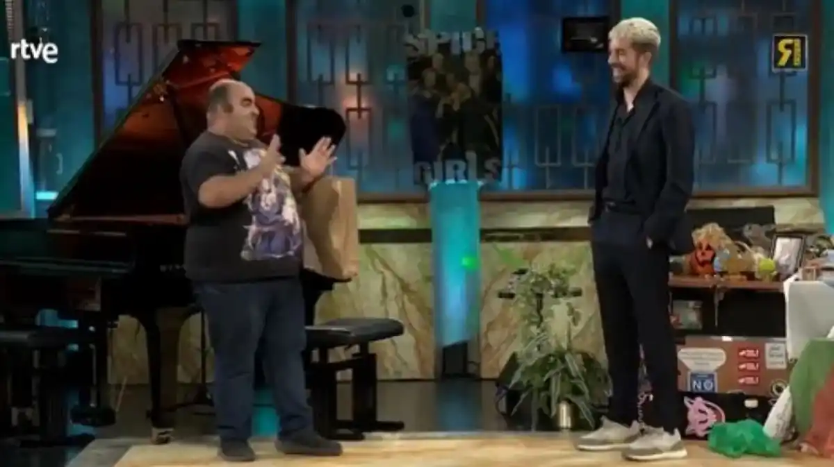 Custodio Pérez, el agricultor que se convirtió en escritor superventas tras su paso por ‘La Revuelta’