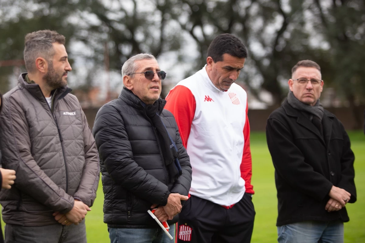 PIENSA EN LO QUE SE VIENE. Campodónico explicó que tiene contrato vigente con San Martín.