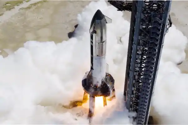 La NASA bajo presión: el lanzamiento del 11° megacohete pone en duda su lugar en la carrera espacial