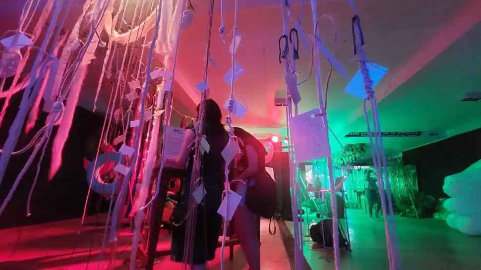 MENSAJES. Cada visitante tuvo la oportunidad de escribir palabras a quien los crió o acompañó en la vida. 