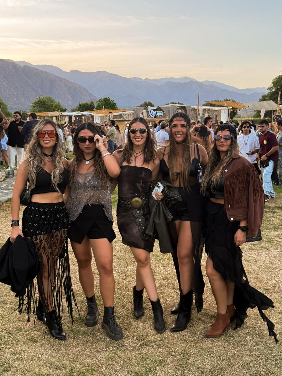 Corona Sunset Cafayate 2025: los mejores looks y la cobertura exclusiva de LG Lifestyle