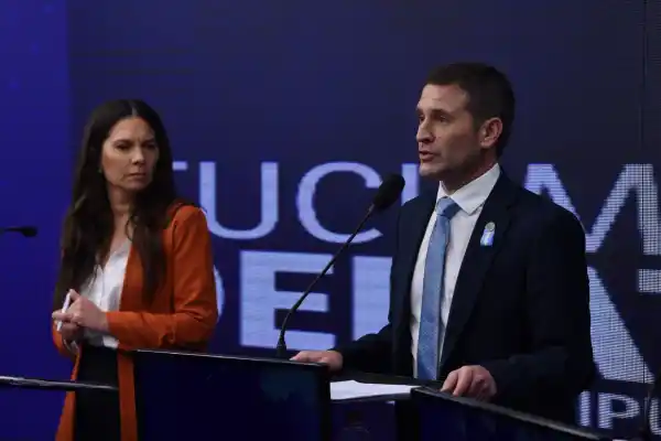 Lisandro Catalán elogió el desempeño de Federico Pelli en el debate de LA GACETA: “Mostró un rumbo distinto para Tucumán”