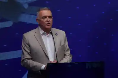 ¿Cómo llegan los frentes electorales al domingo 26?