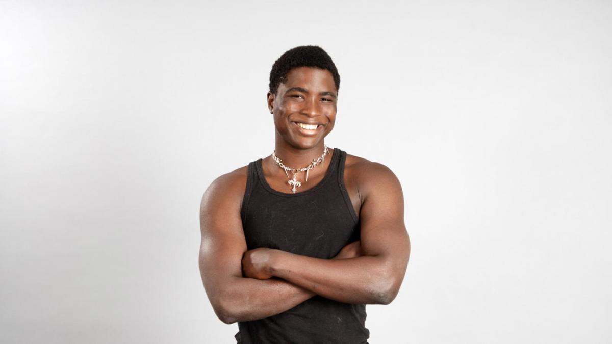 Mike Milfort tuvo que abandonar 