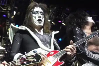 Murió Ace Frehley, el legendario guitarrista de Kiss, tras sufrir un accidente doméstico