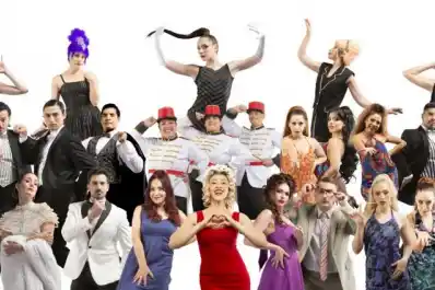 Teatro: la ingenua bailarina que busca el amor verdadero