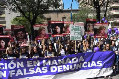 Nueva demora en el caso Vélez: la fiscala Reinoso Cuello pidió inhibirse y se suspendió la audiencia clave