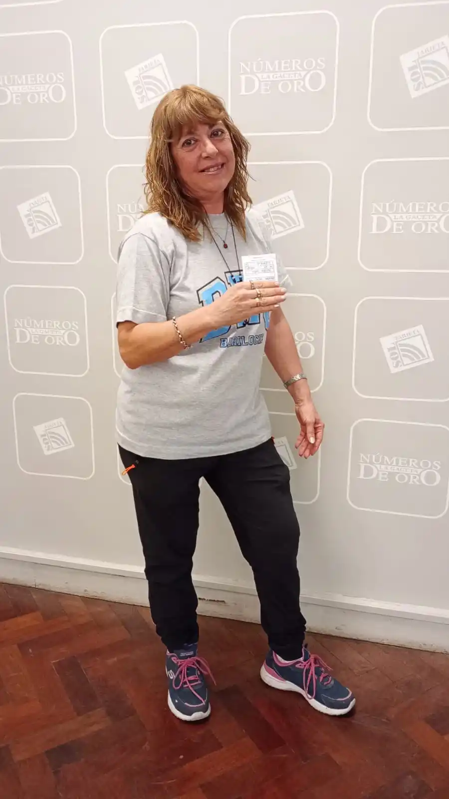 GANADORA FELIZ. La jubilada de 60 años quiere disfrutar del premio con su familia, y terminar arreglos en su casa.