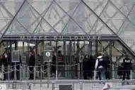Golpe en el Louvre: en siete minutos burlaron la seguridad y robaron joyas del museo en París