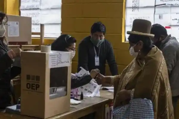 Elecciones en Bolivia: Paz Pereira y Tuto Quiroga van al balotaje para definir al sucesor del MAS