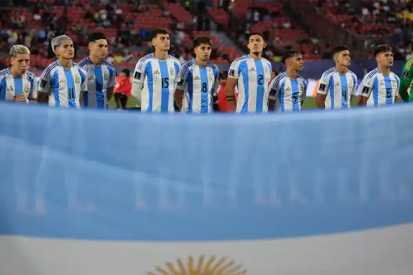 Agenda de TV del domingo: Colapinto corre en Austin y Argentina-Marruecos juegan la final del Mundial Sub-20