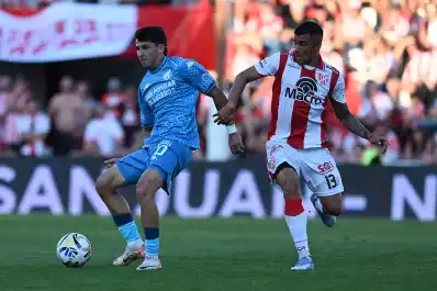 Agenda de TV: ¿a qué hora juegan Atlético Tucumán y San Lorenzo?