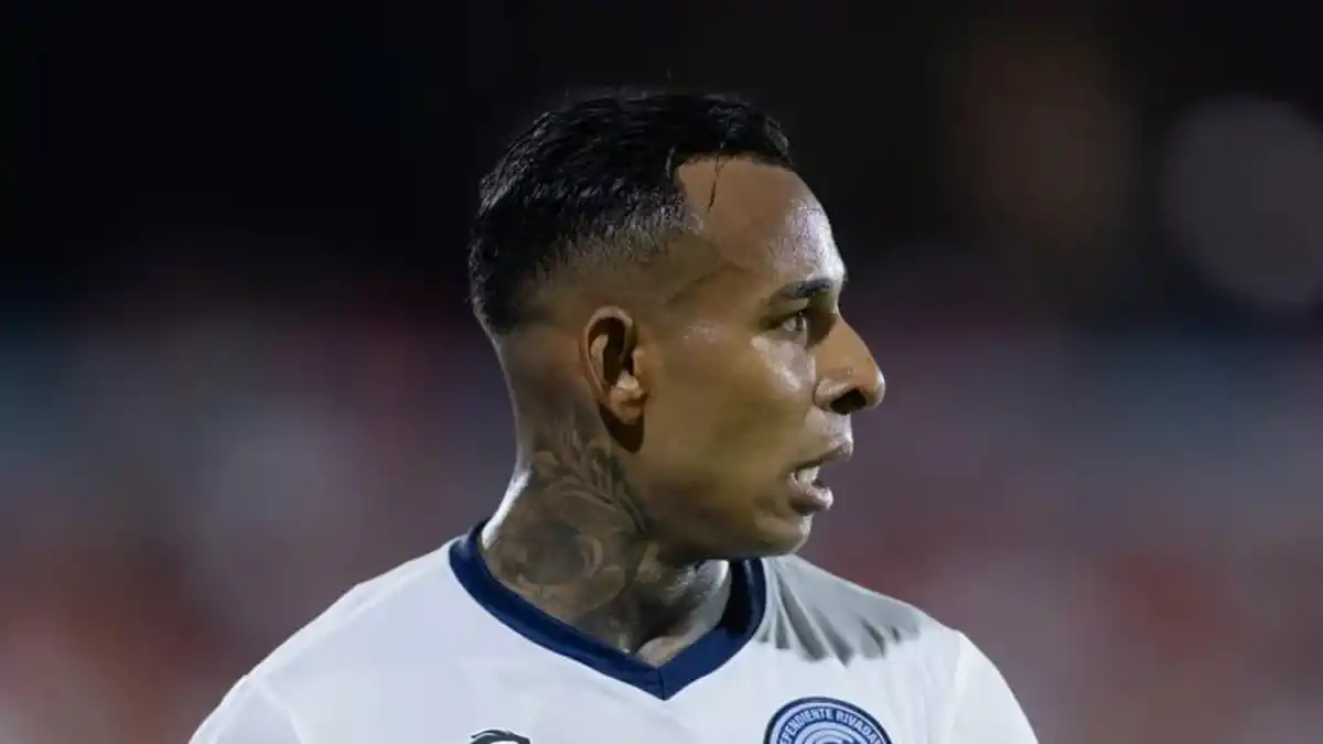 Sebastián Villa, delantero de Independiente Rivadavia.