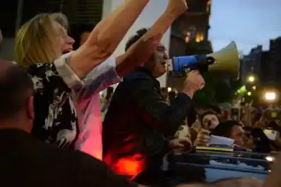 En Córdoba: Milei realizó un recorrido junto a su candidato local