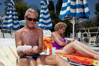 Manchas en la piel por el sol: cómo reconocerlas y prevenirlas