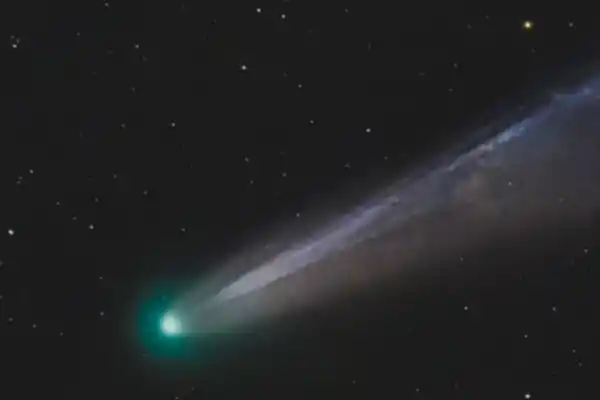 El cometa Lemmon, que no volverá hasta dentro de 1.150 años, se acerca