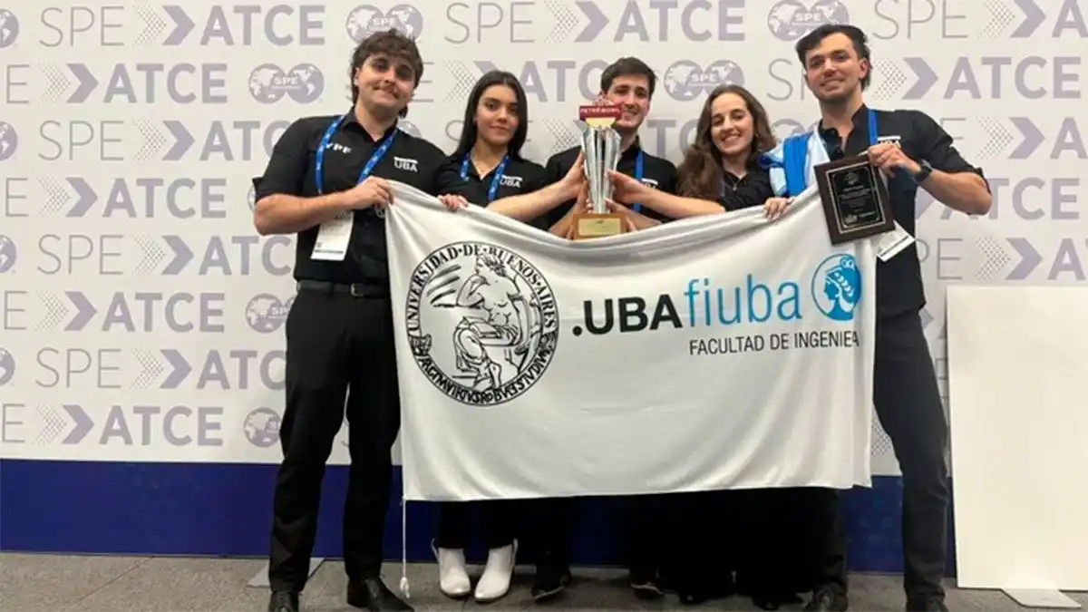 ORGULLO ARGENTINO. Cinco estudiantes de la UBA ganaron el Mundial de Ingeniería en Petróleo.