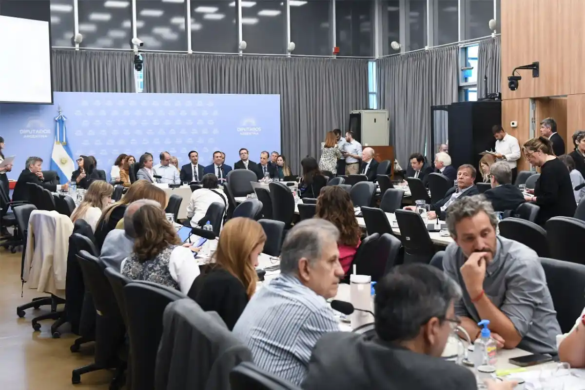 Presupuesto 2026: el Gobierno impulsa una reforma laboral con salario dinámico y convenios por empresa