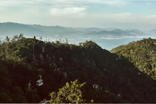 El peligro de la IA en el turismo: un chatbot envió a dos turistas a un destino inventado