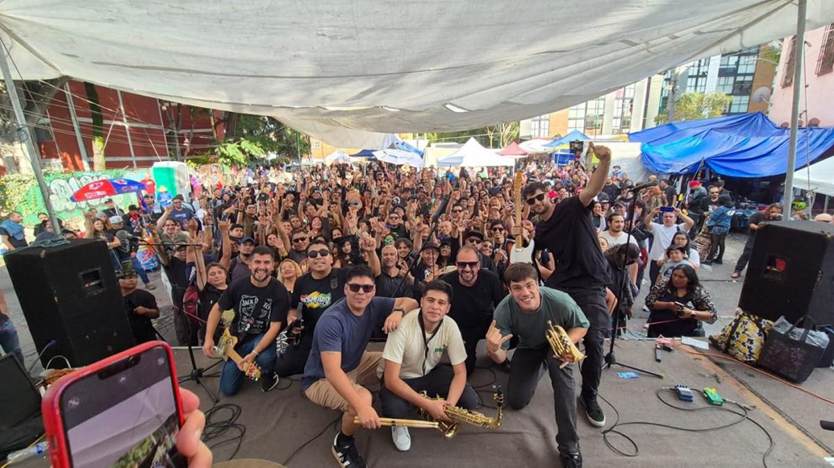 EN MÉXICO. La banda tucumana de 18 años de trayectoria tuvo presentaciones en distintas ciudades del país. / CORTESÍA ROCK N' LOBOS