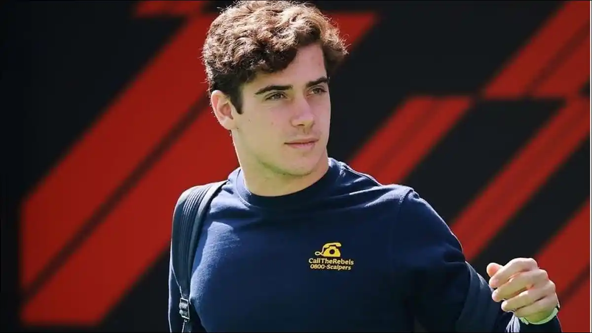 EL MENSAJE DEL DÍA. Franco Colapinto llegó al paddock de México con un buzo que decía “Call the Rebels”, tras la polémica de Austin.