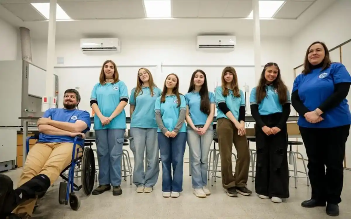 Córdoba lidera la participación argentina en un proyecto internacional para construir un satélite junto a India