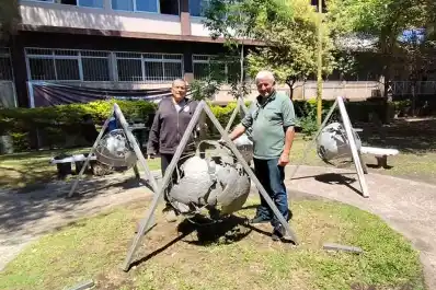 La Tecnológica instala una obra de arte junto a otras tres universidades del mundo