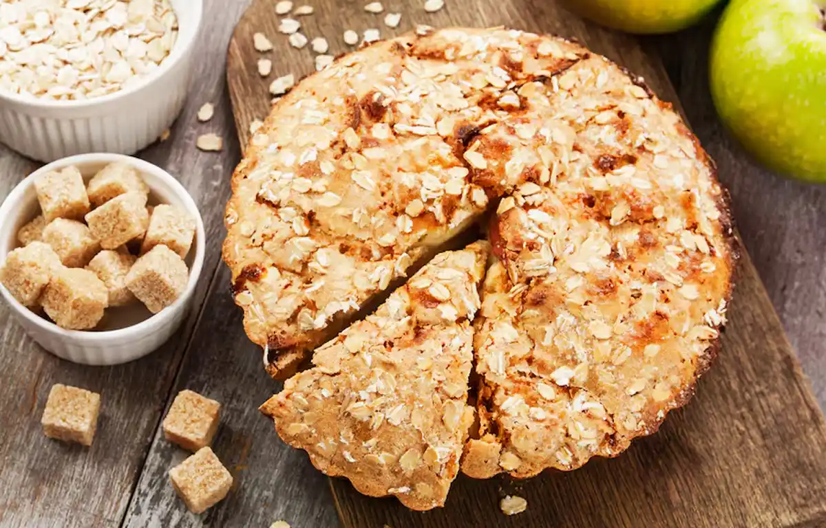 Budín de miel, avena y manzana para una merienda deliciosa y saludable