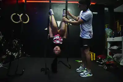 El secreto de la calistenia para niños: cómo usan el juego para que aprendan disciplina