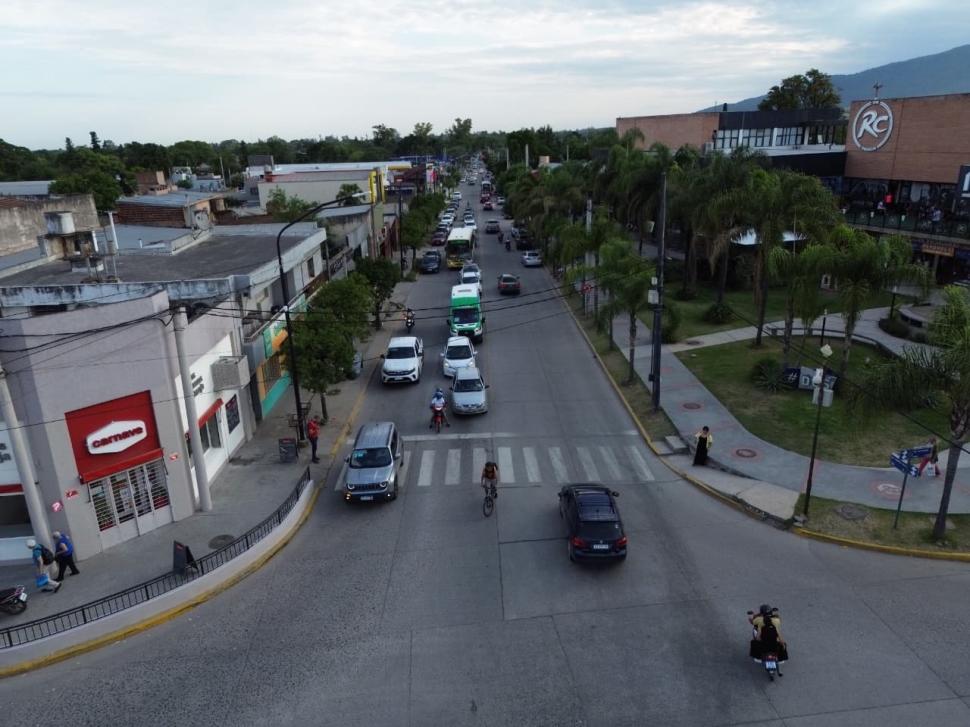 TRAMO INICIAL. La Solano Vera empieza en el cruce con la Aconquija.