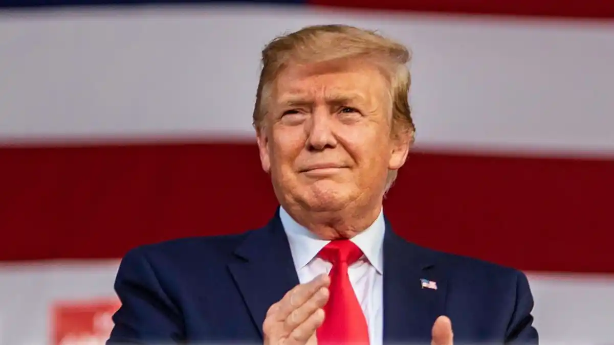 Escala la tensión: Estados Unidos anunció que envió al Caribe su portaaviones nuclear más moderno