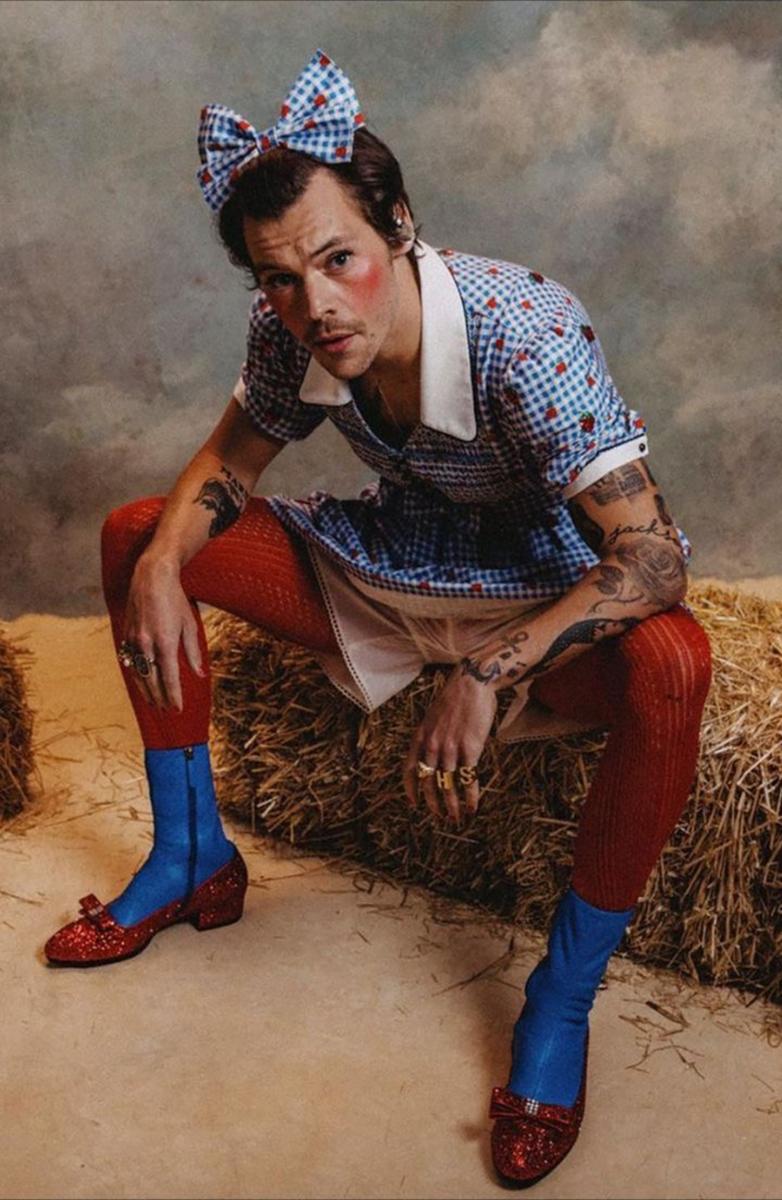 Harry Styles de Dorothy en “El Mago de Oz” en 2021.