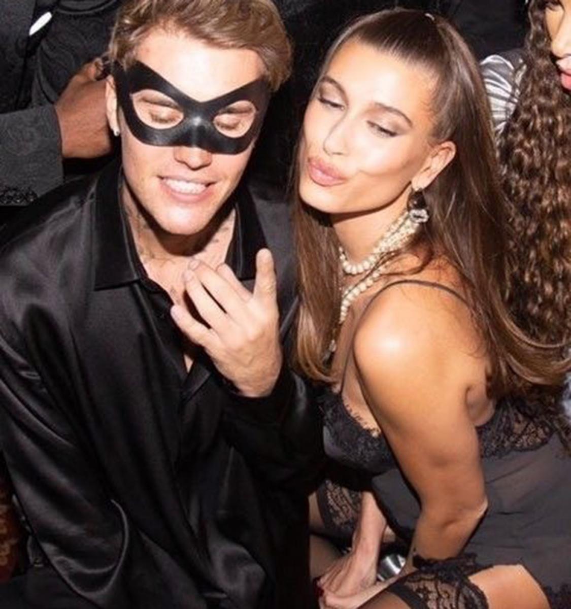 Justin y Hailey Bieber.