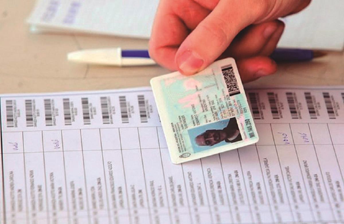 En Tucumán, la Policía podría buscar a las autoridades de mesa ausentes