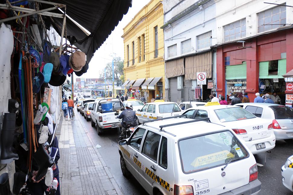VITALIDAD. Los comercios le dan su identidad al centenario barrio.