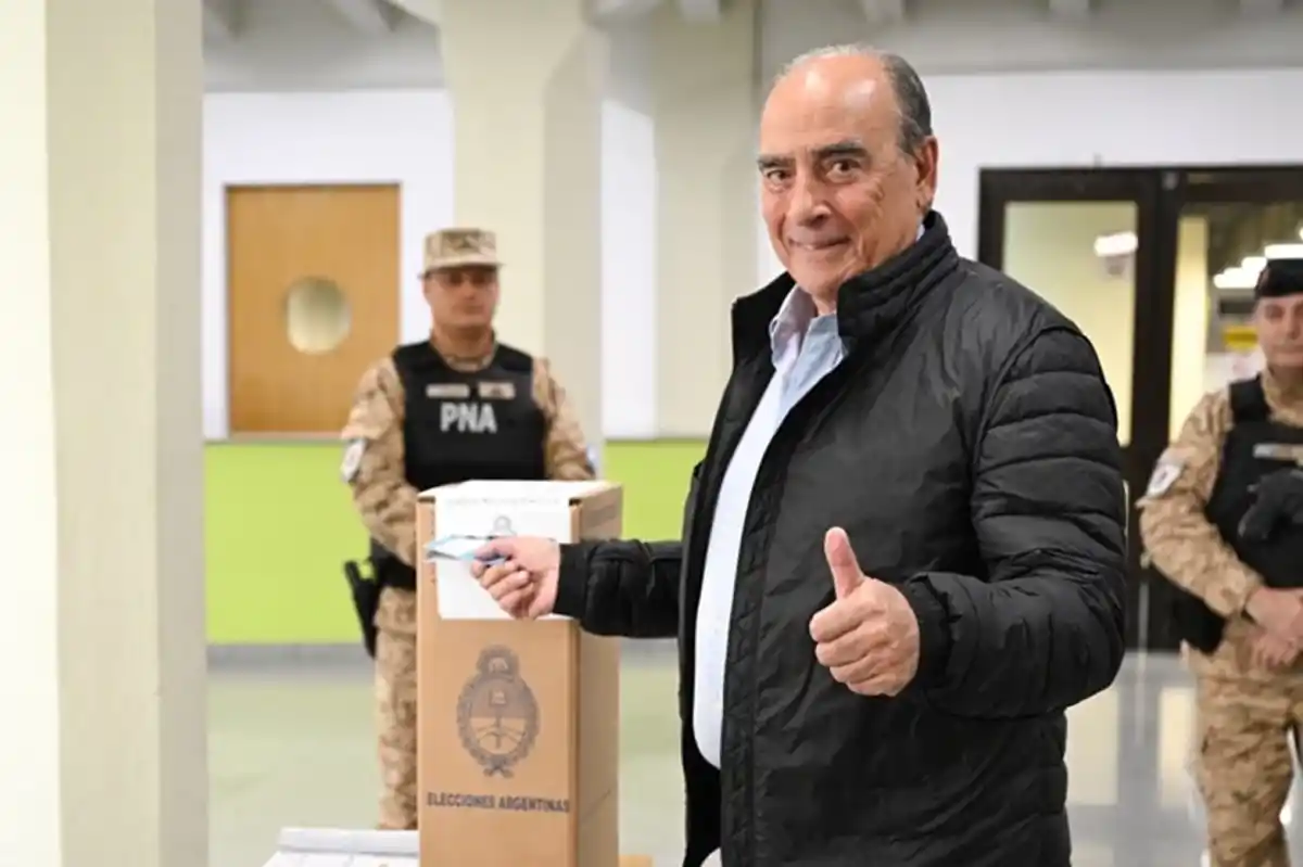 Voto de Guillermo Francos. FOTO X 