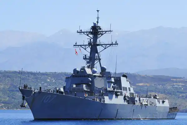 Un buque de guerra estadounidense se intaló en el Caribe