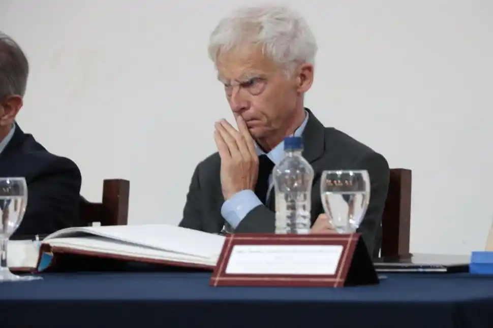 UN EXPERTO EN TEORÍAS DE LA SOCIEDAD. El abogado belga Pierre Guibentif destacó las diferencias políticas entre Europa y América Latina. GENTILEZA Medios UNT