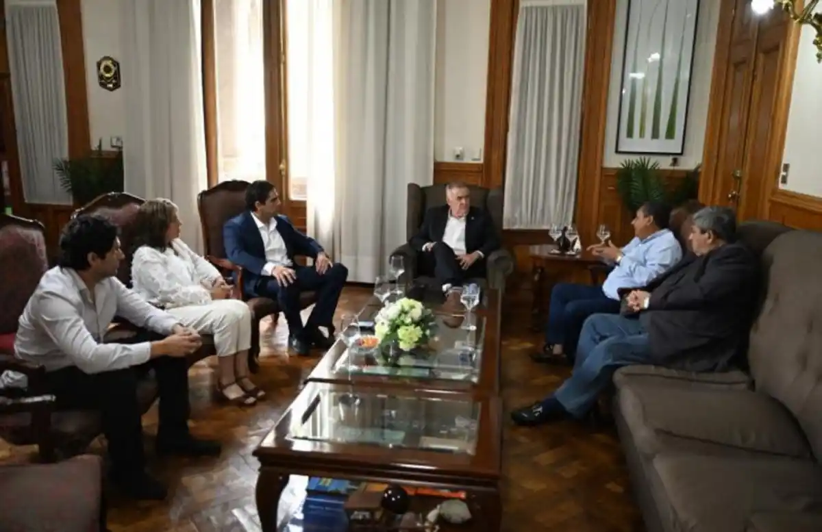 Triunfo del PJ en Alberdi: Osvaldo Jaldo felicitó a Bruno Romano, intendente electo