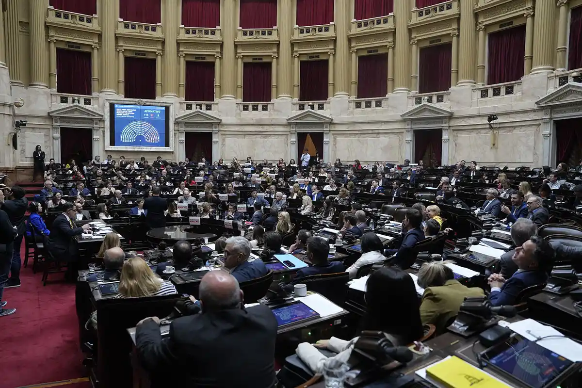 POSTELECTORAL. El mercado pone la lupa en la capacidad de Milei para acordar en el Congreso las reformas.