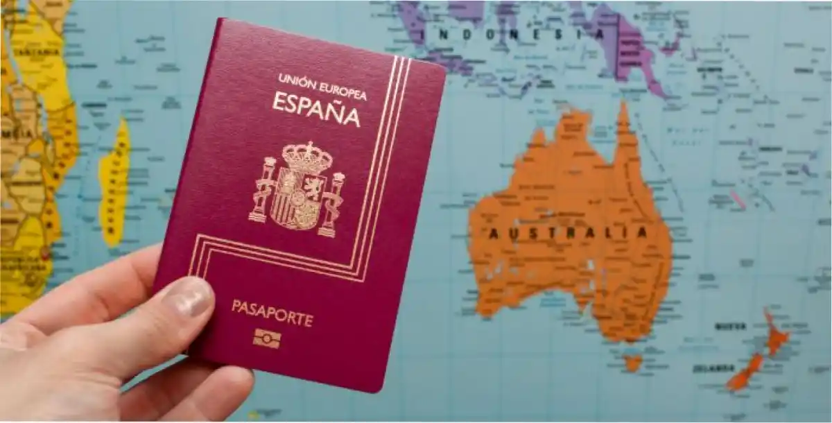 Residir en España de forma legal es posible con la visa para nómadas digitales. 