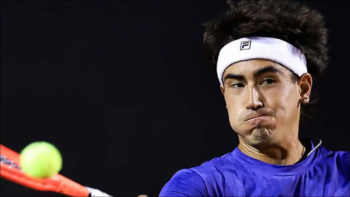 ESTRENO EN PARÍS. Comesaña ganó el primer set ante Auger-Aliassime, pero terminó cayendo en tres parciales en el Masters 1000.