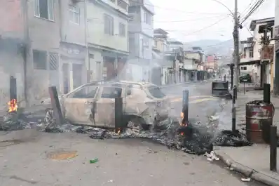 Cómo funcionan los drones lanzagranadas: el arma que los narcos usaron por primera vez contra la Policía en Río de Janeiro