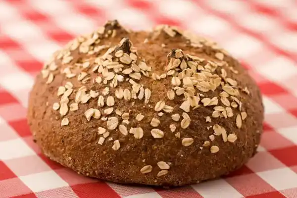 Pan de avena saludable: sin horno, sin harinas y con solo cuatro ingredientes