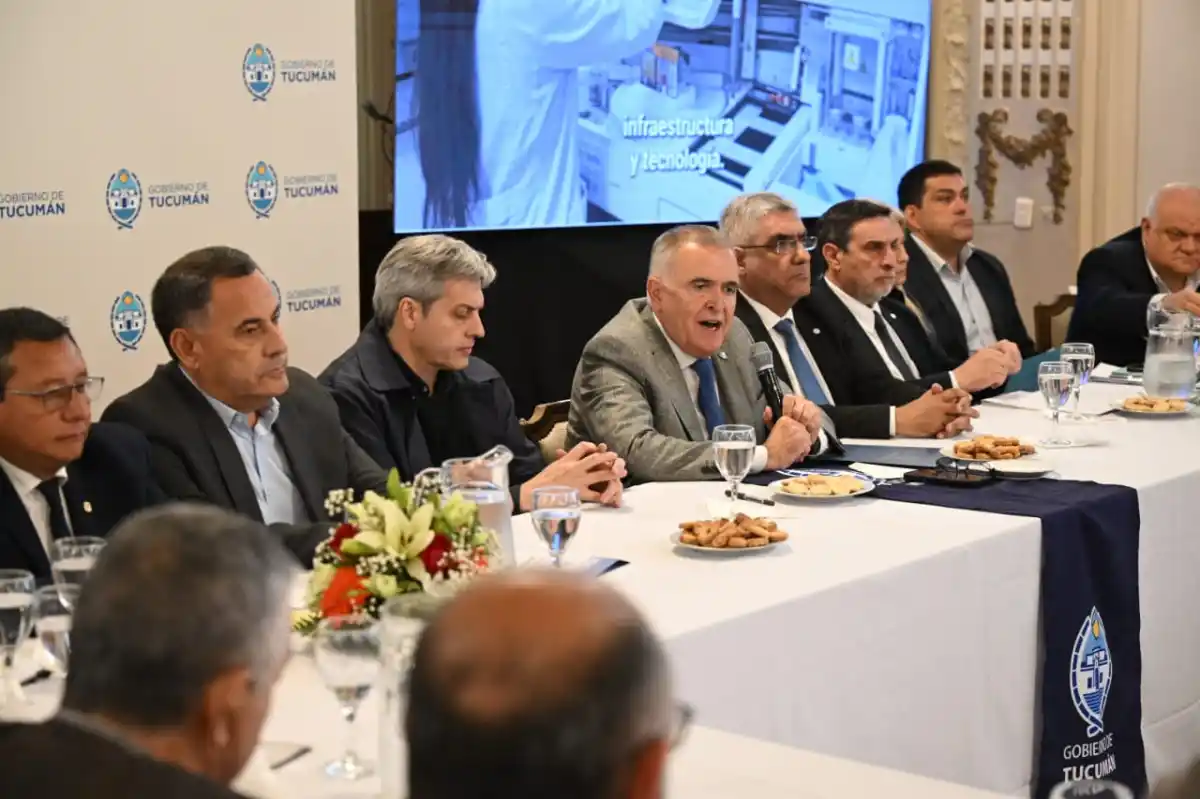 EN CASA DE GOBIERNO. Osvaldo Jaldo destacó los logros de los primeros dos años de gestión.