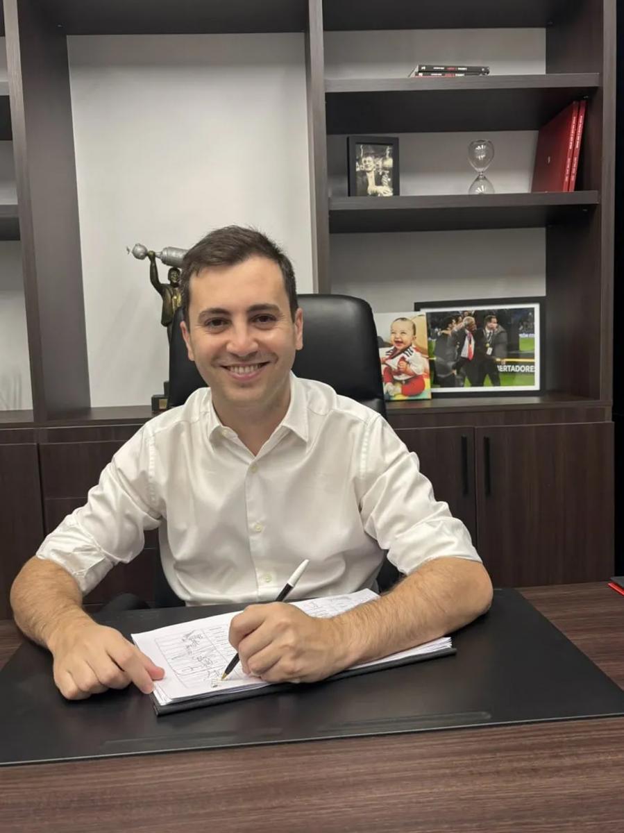 Stefano di Carlo, el heredero del oficialismo 