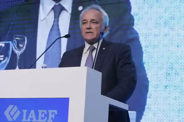 En el BCRA afirmaron que la prioridad es que es el sector privado lidere el crecimiento económico