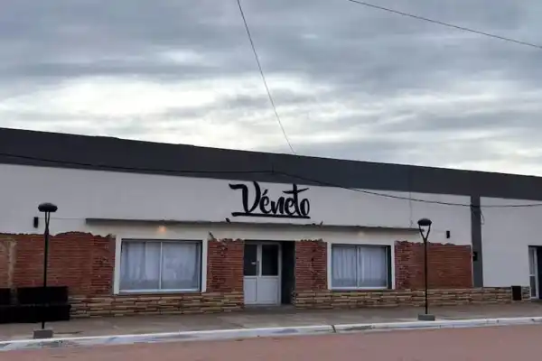 Ratificaron la condena al policía que usó a cuatro presos como mozos en su casamiento