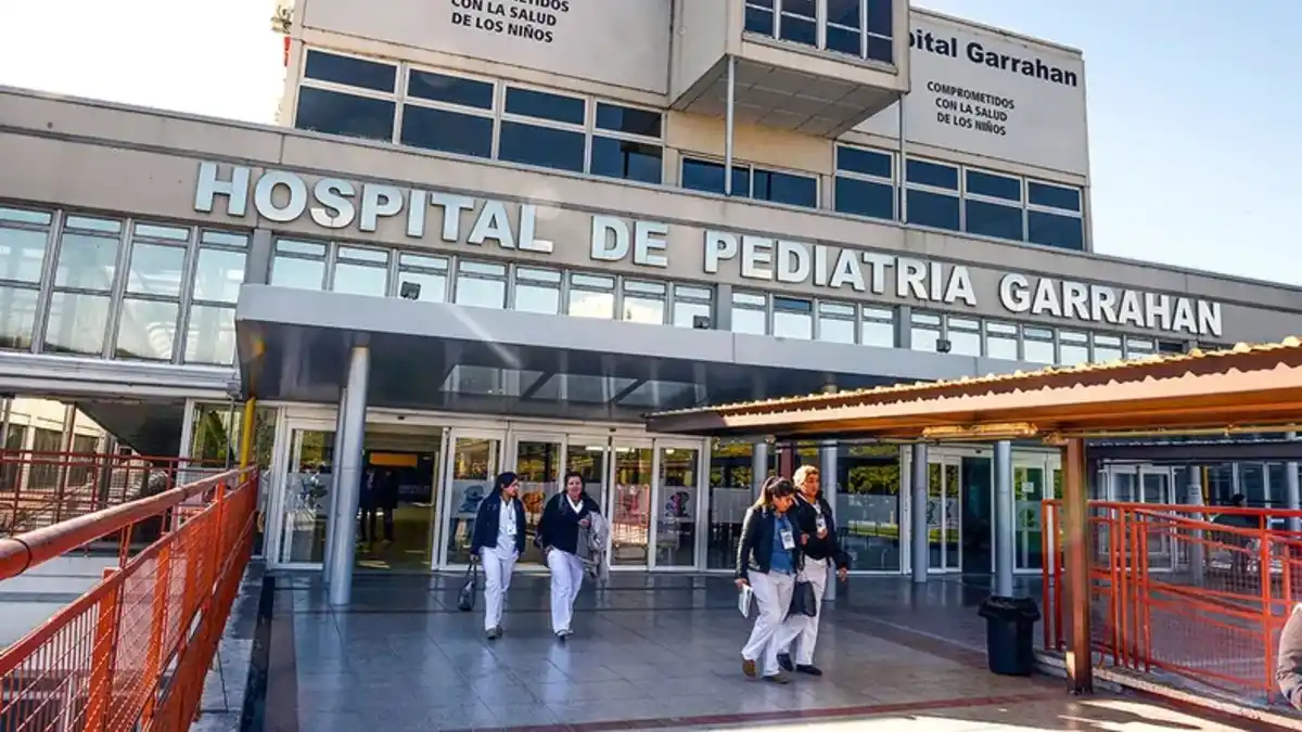 El Gobierno de Milei oficializó el aumento de presupuesto para hospitales y personal de la salud