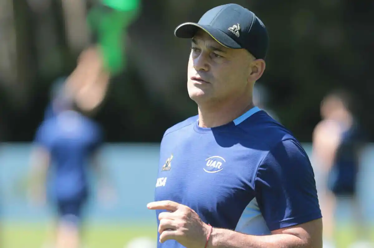 Nicolás Fernández Miranda, head coach de Los Pumitas.